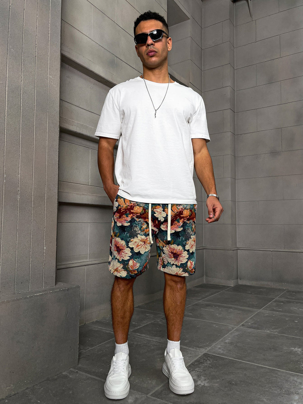 KZZ Retro floral brocade shorts