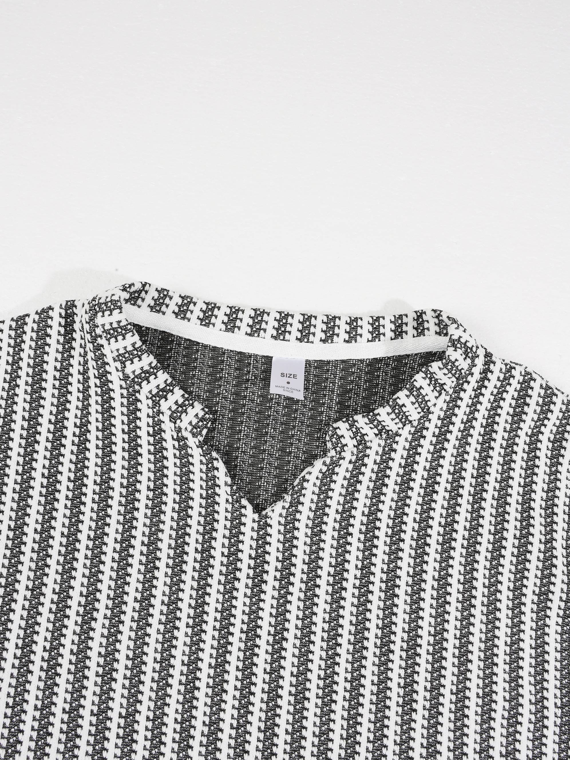 KZZ Men's Minimalist V-Neck Short-Sleeve Shirt
