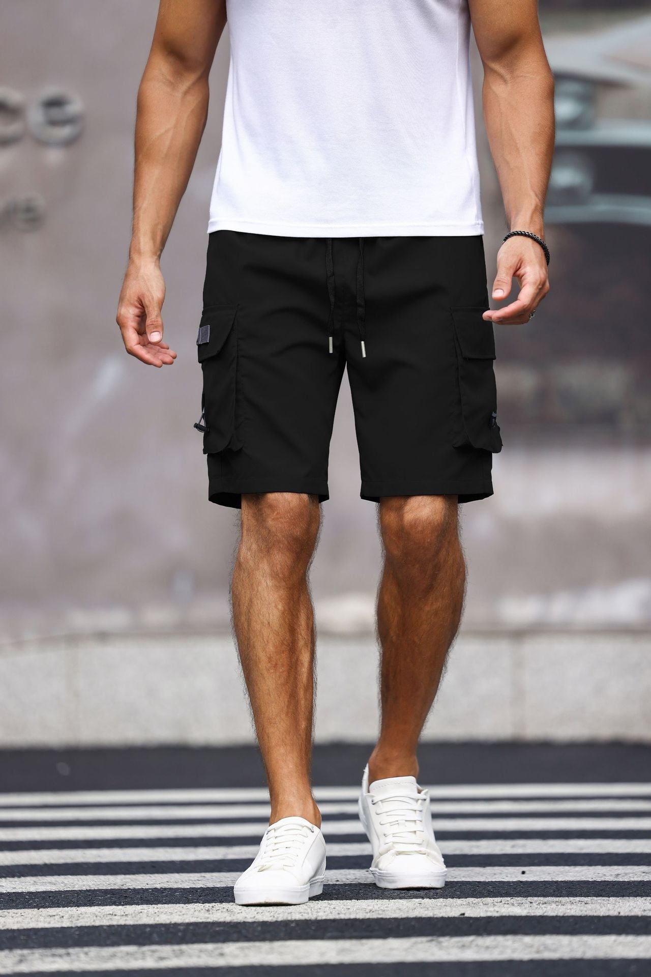 KZZ Men's Solid-Color Cargo Shorts with Flap Pockets