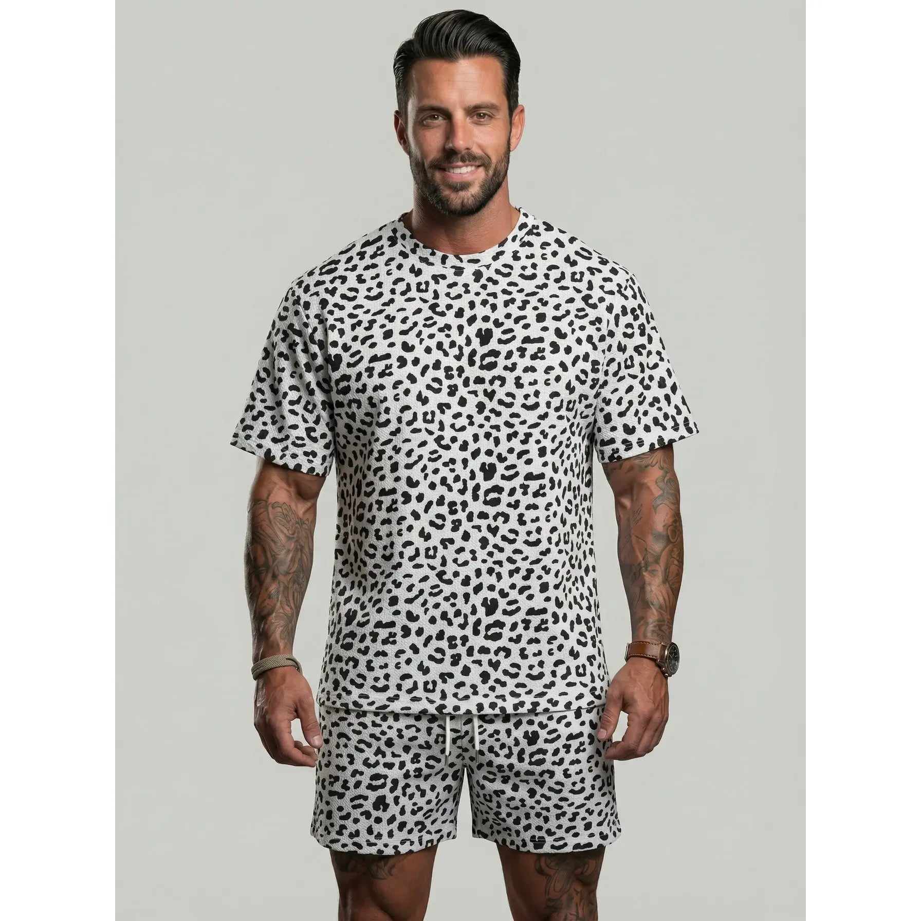 KZZ Men's Leopard Print Two-Piece Set